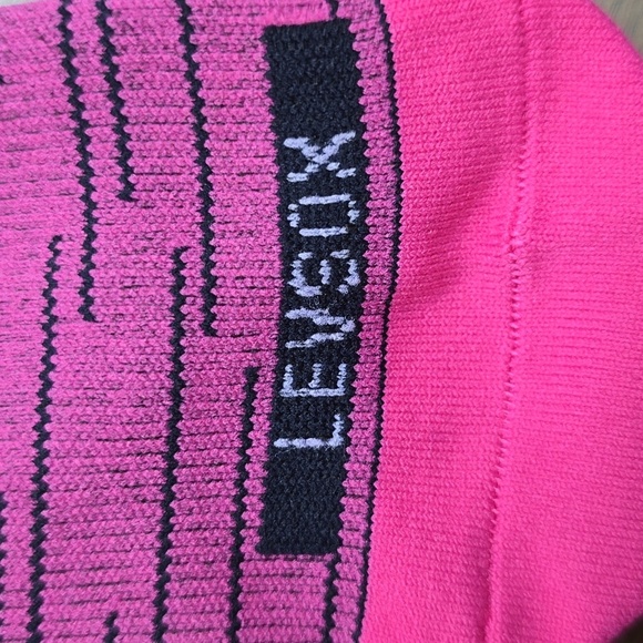 LEVSOX Gradient Pink & Blue Men's Socks Compression Sz L Set Of 2 Pairs - Picture 3 of 5